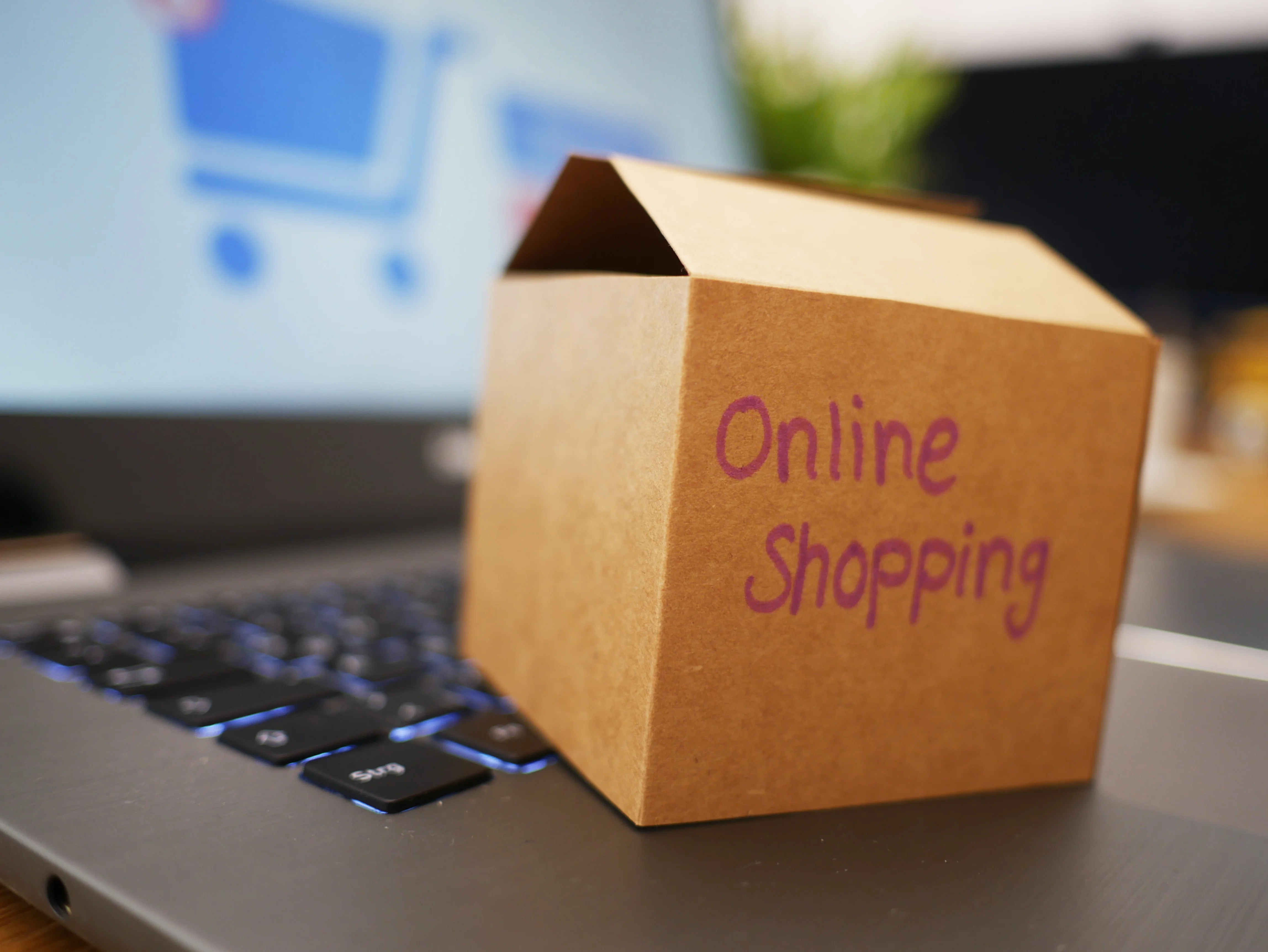 image representant un carton sur un ordinateur portable